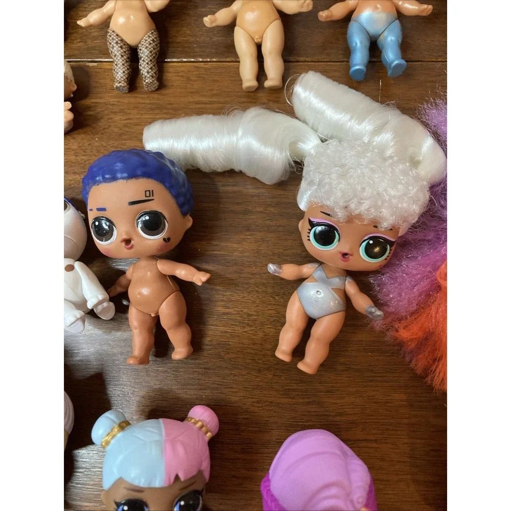 LOL Surprise OMG Dolls by MGA Mixed Lot of 20 Small